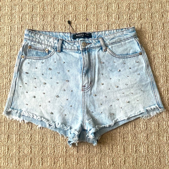White Fox High Rise Cut Off Jeweled Bedazzled Rhinestone Denim Jean Shorts sz M - Picture 2 of 7